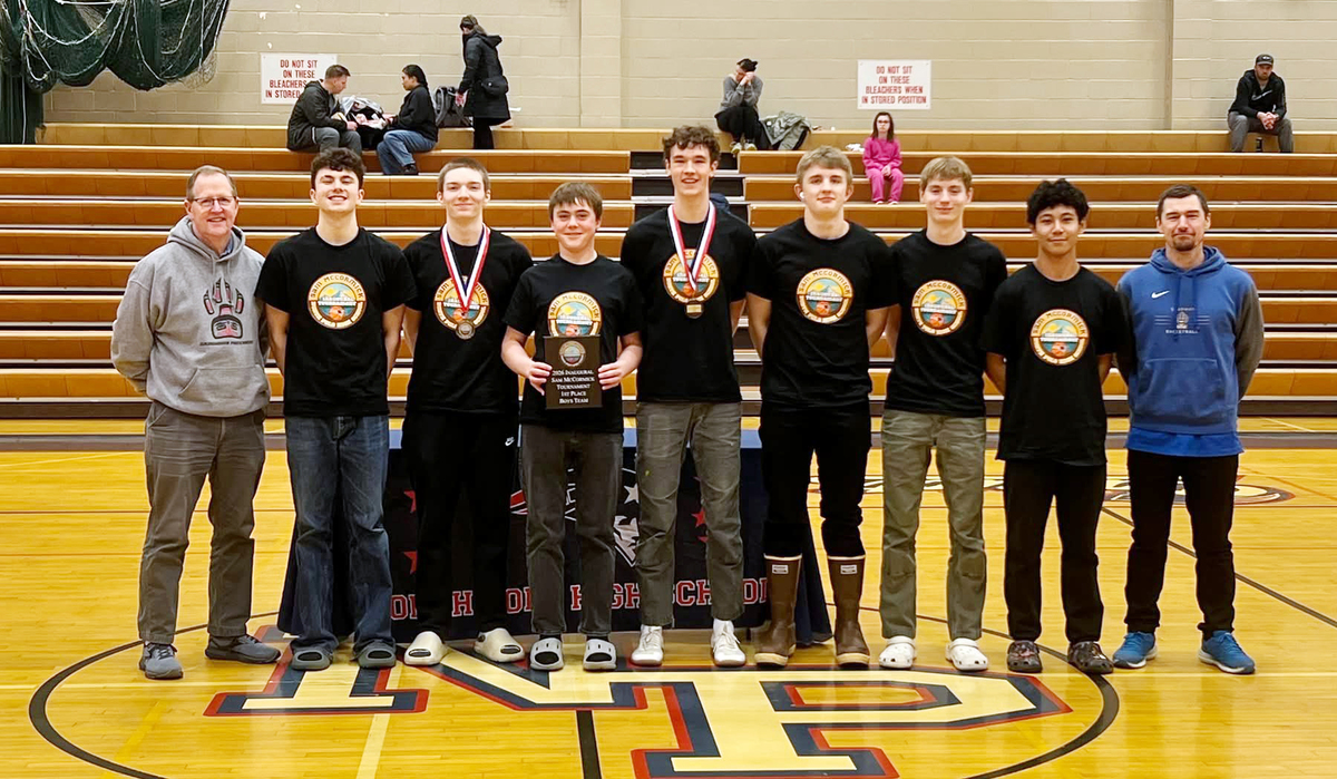 Borst scores 47 as Panthers claim McCormick title